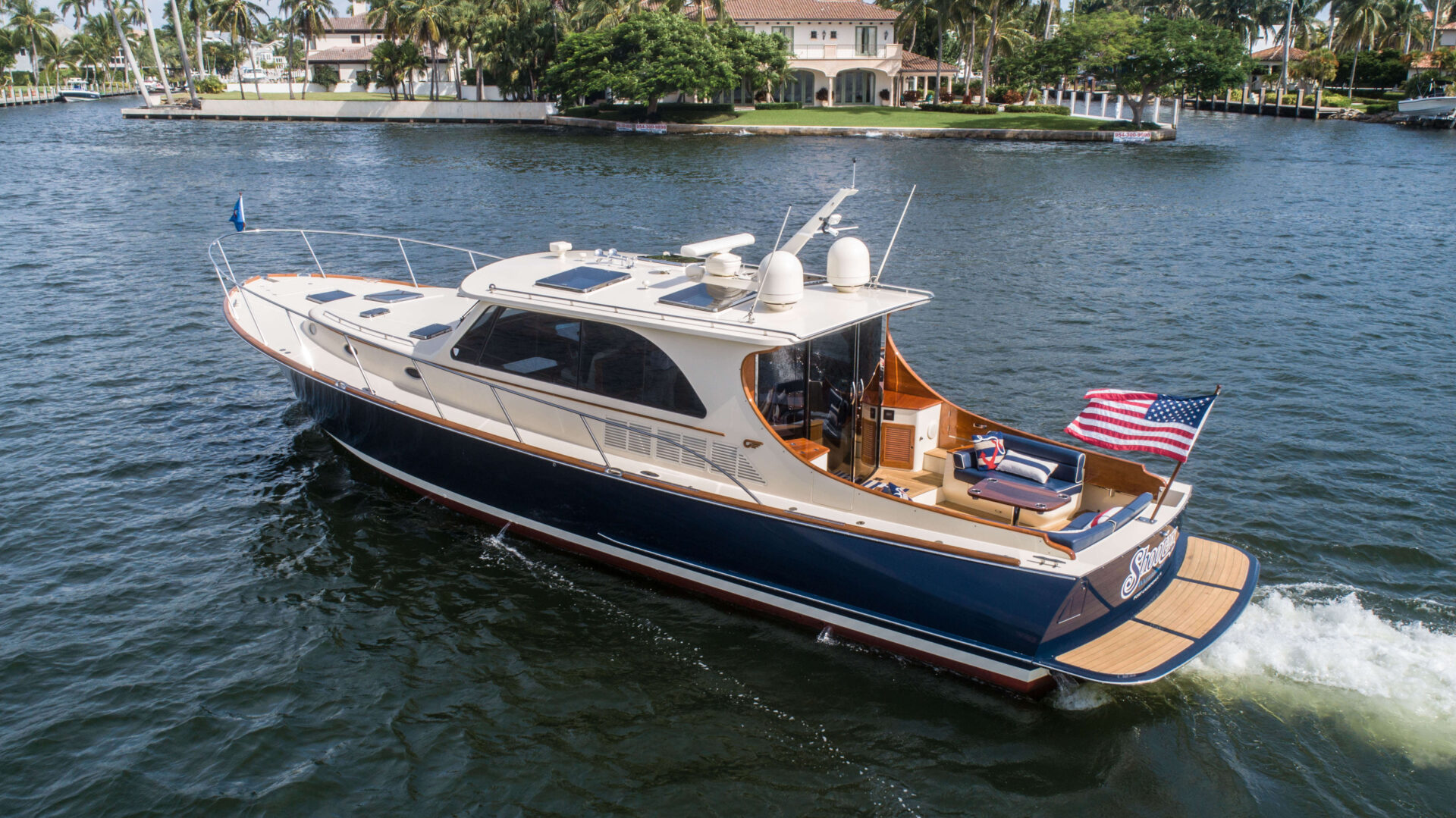 A Shooters Waterfront yacht