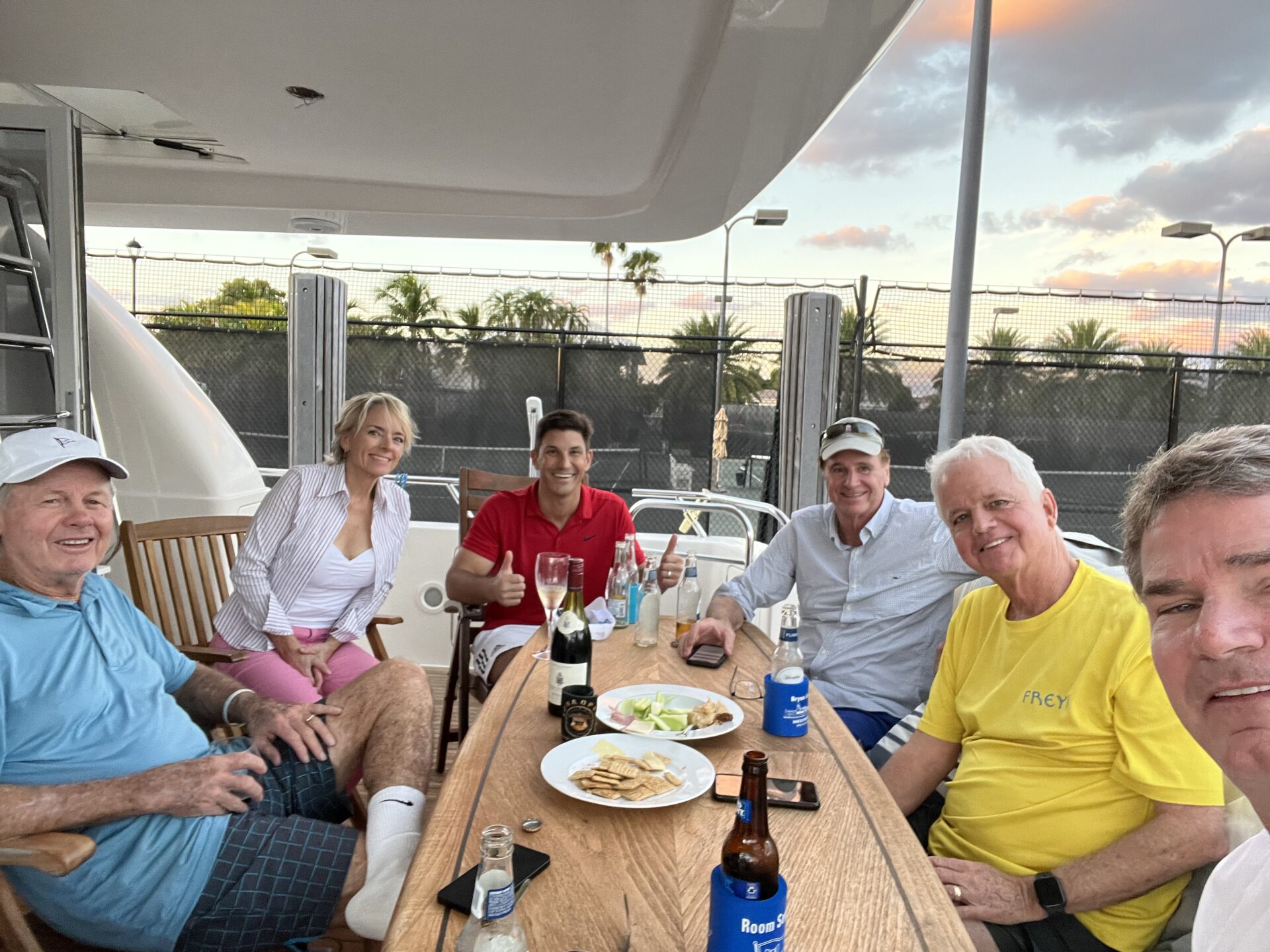 afternoon hangout of tennis players